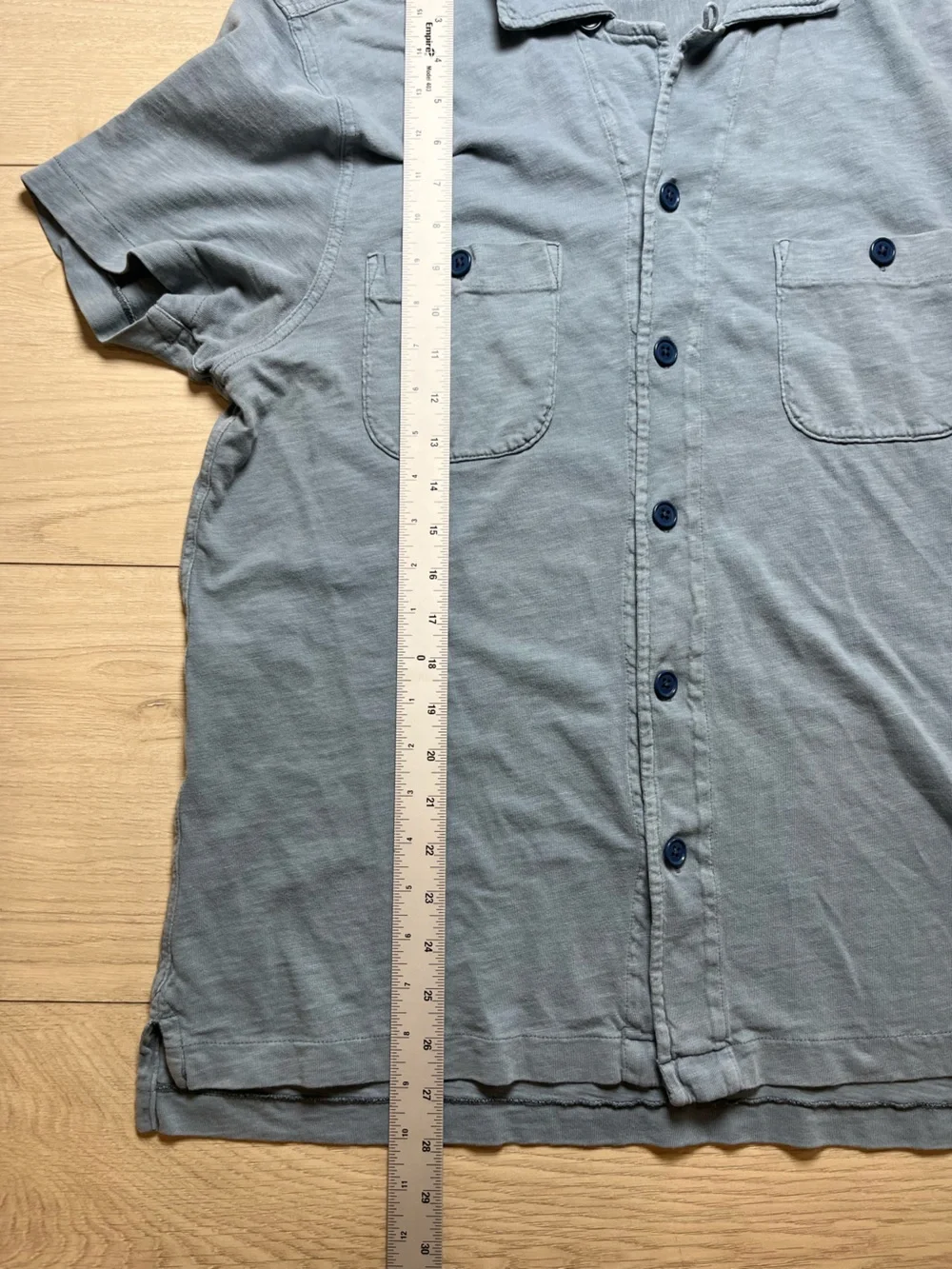 J. Crew Casual Short-Sleeve Button-Down Shirt in Dusty Bluish gray men’s large